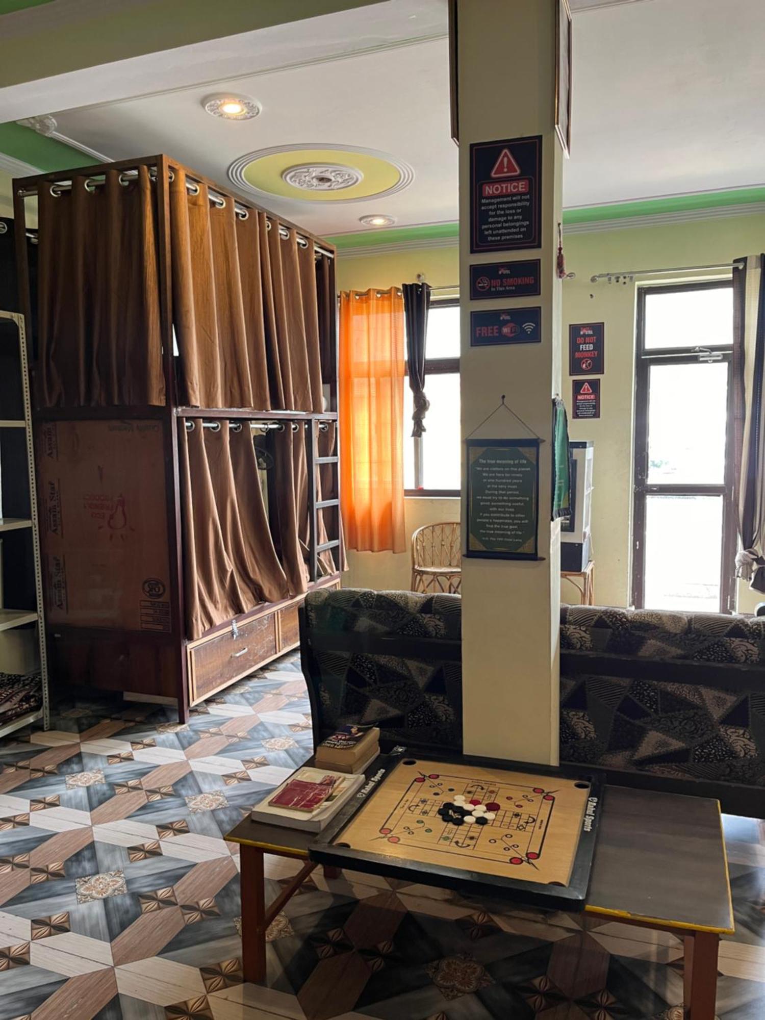 רישיקש Soul Hostel מראה חיצוני תמונה