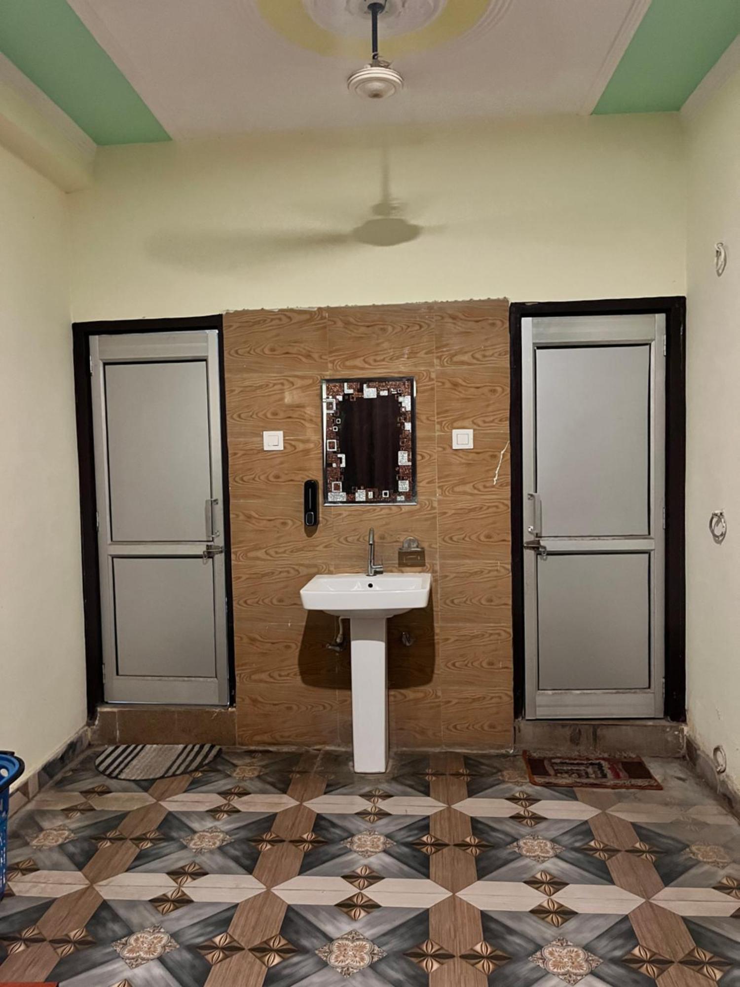 רישיקש Soul Hostel מראה חיצוני תמונה