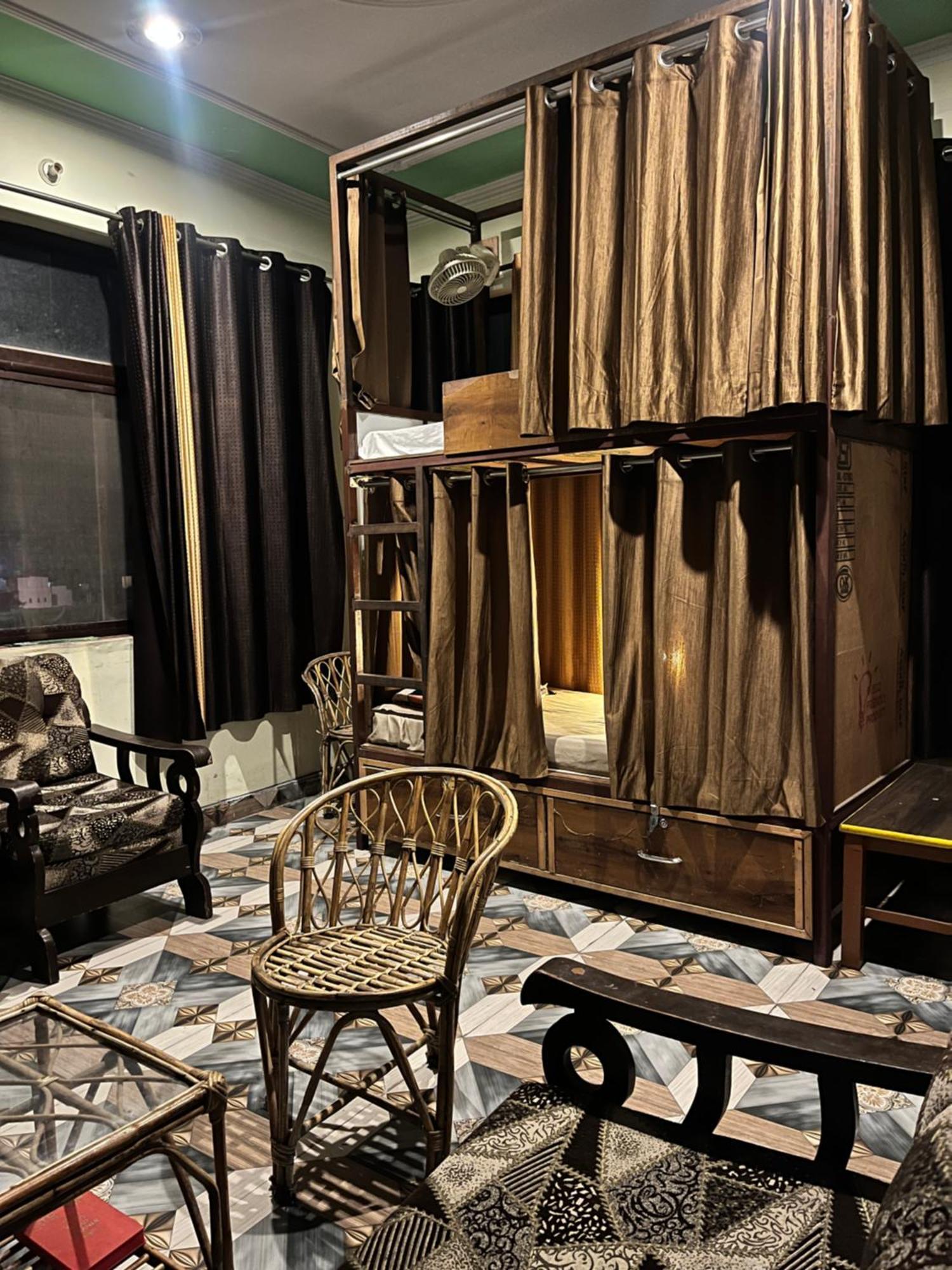 רישיקש Soul Hostel מראה חיצוני תמונה