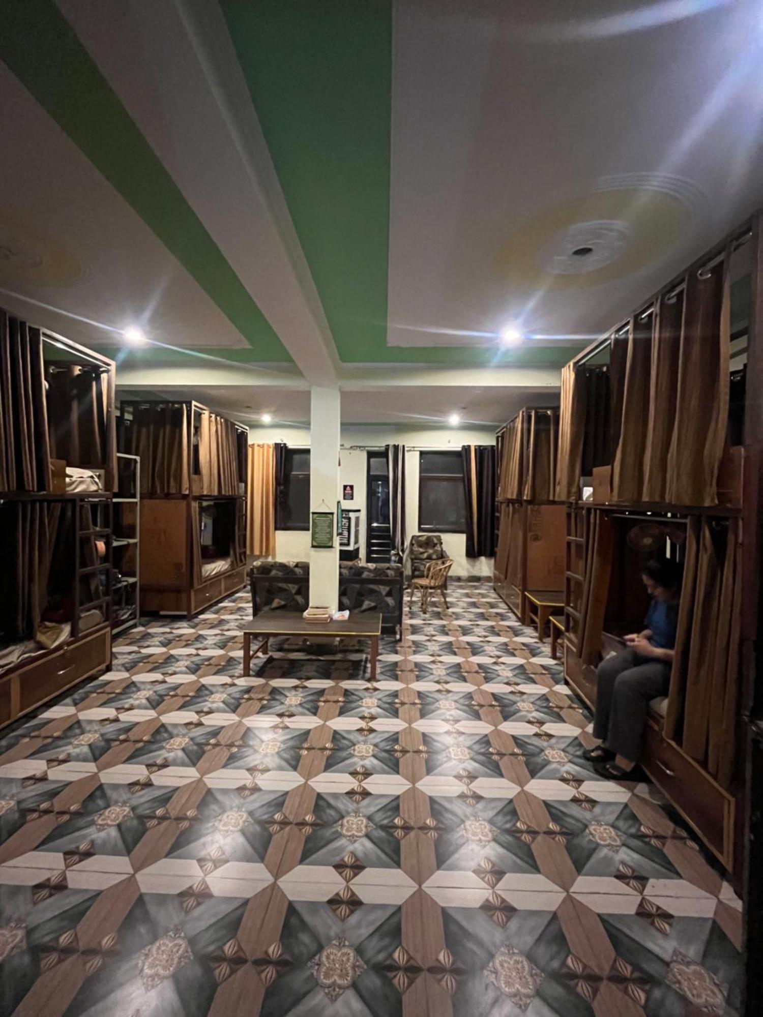 רישיקש Soul Hostel מראה חיצוני תמונה
